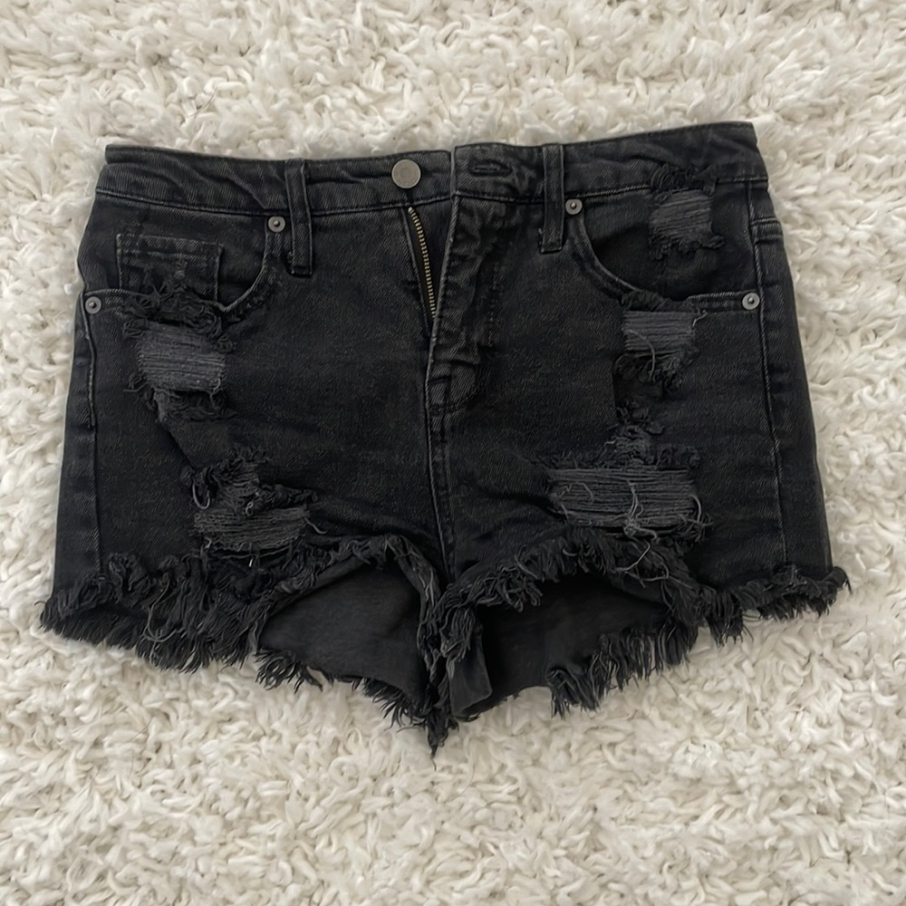 Size 6 distressed high rise black shorts